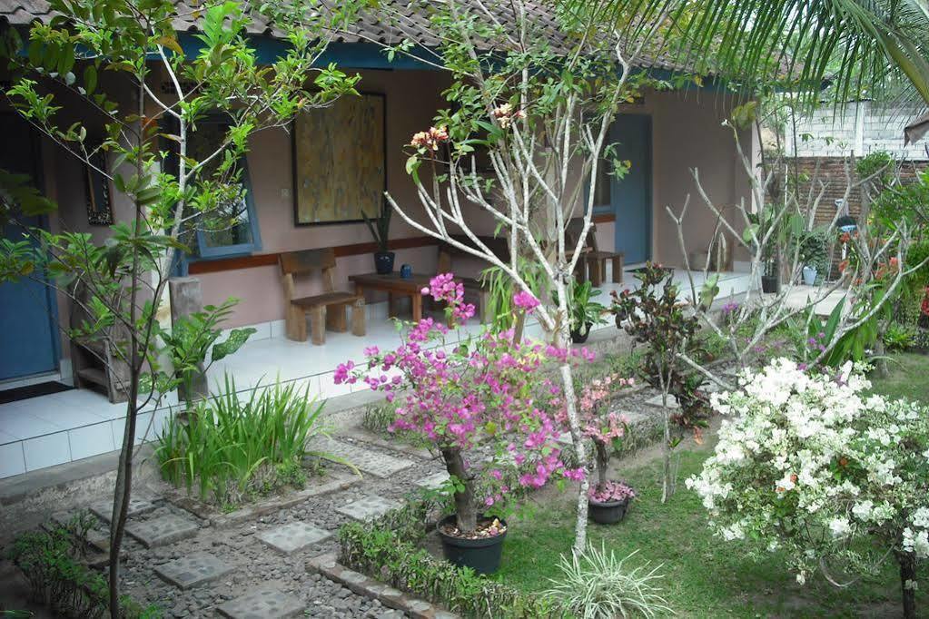 La Casa Homestay سينغيغي المظهر الخارجي الصورة