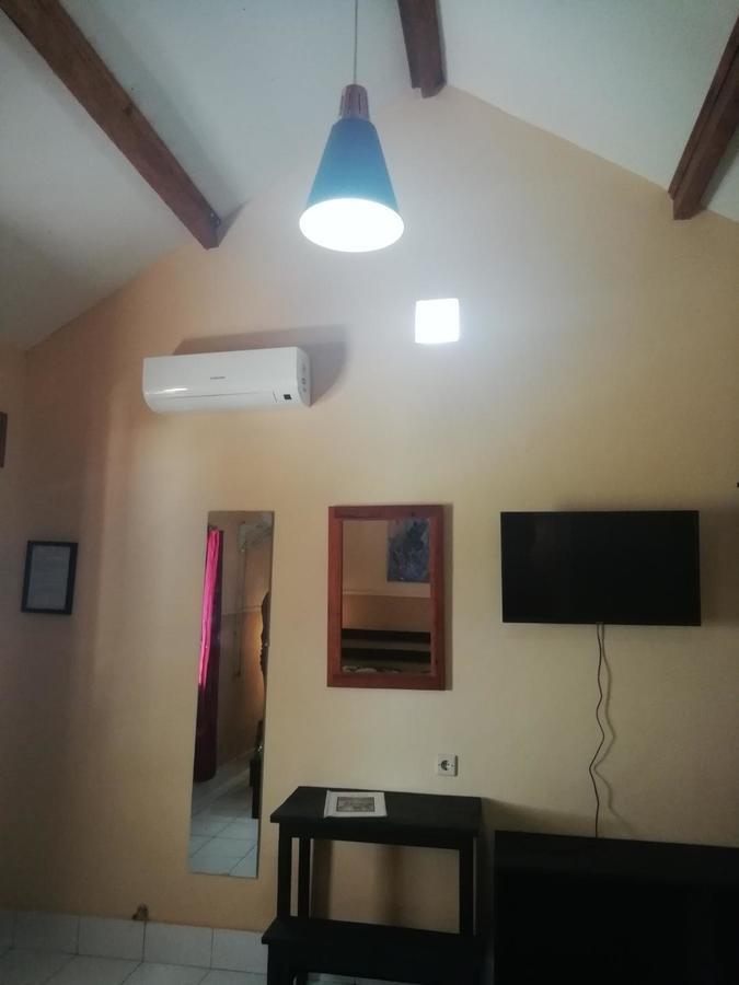 La Casa Homestay سينغيغي المظهر الخارجي الصورة